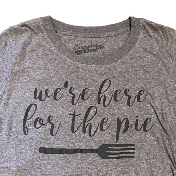 Crazydog Tshirts Thanksgiving Maternity Tee Large "We're here for the pie" Gray - Picture 4 of 8